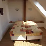 & Pliskovice
