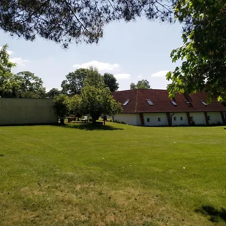 Apartman & Pliskovice Mirovice