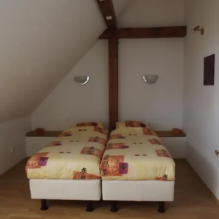 & Pliskovice