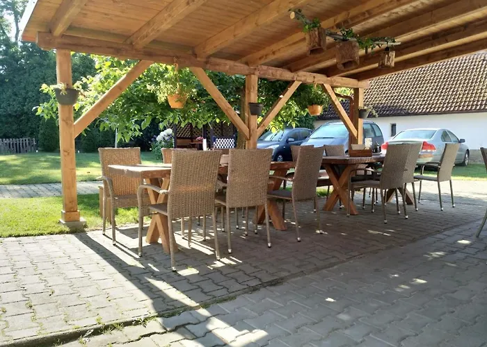 & Pliskovice